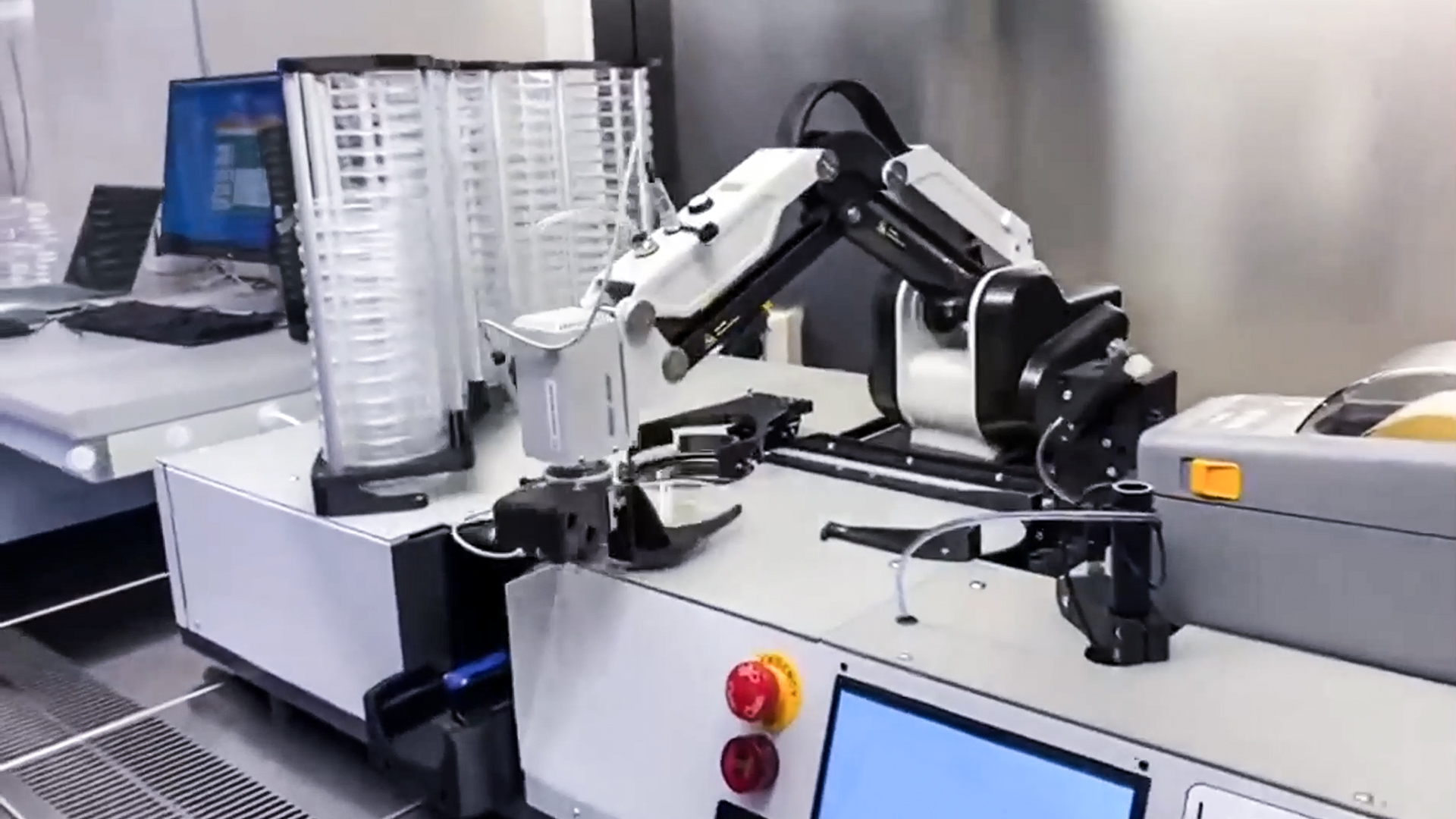 越疆科技,越疆,越疆機器人,越疆官網(wǎng),dobot,協(xié)作機器人,越疆協(xié)作機器人,協(xié)作機械臂,協(xié)作機械手,自動化機械臂,協(xié)作機器人品牌,協(xié)作機器人制造商,協(xié)作機器人研發(fā),具身智能機器人,協(xié)作機器人,科研行業(yè)應用,樣本收集,樣本運輸,離心處理,化學處理,樣本歸檔,運行效益,安全功能,可靠性認證,化學物品取樣,裝填,重復定位精度,減少實驗傷害,減輕負擔、材料科學實驗室