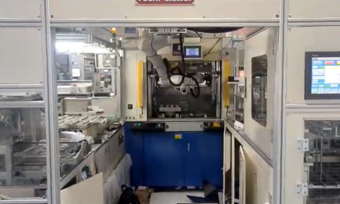 CR16協作機器人,大負載碼垛機器人,CR16協作機機械臂、半導體塑封上下料